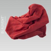 Neckwarmer: Silent Drift Red